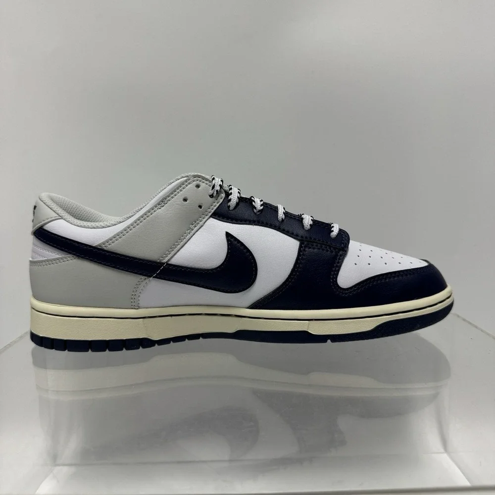 Nike dunk low